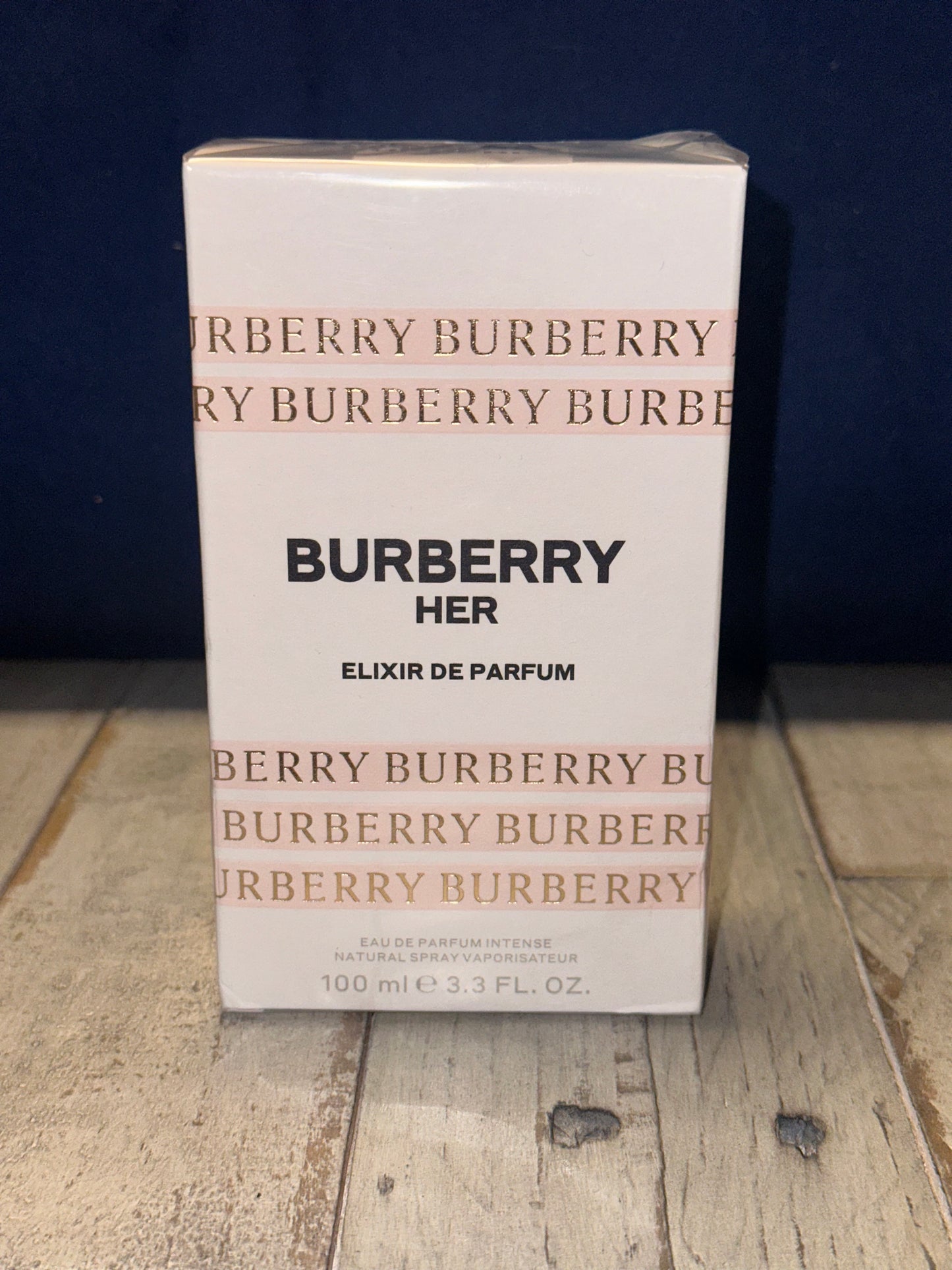 Burberry Her "Elixir" (100ml / 3.3 oz) - Sweet, intense creamy berries.