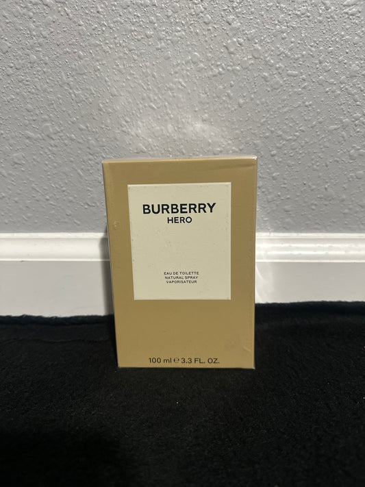 Burberry Hero Eau de Toilette (100ml / 3.3 fl. oz.)