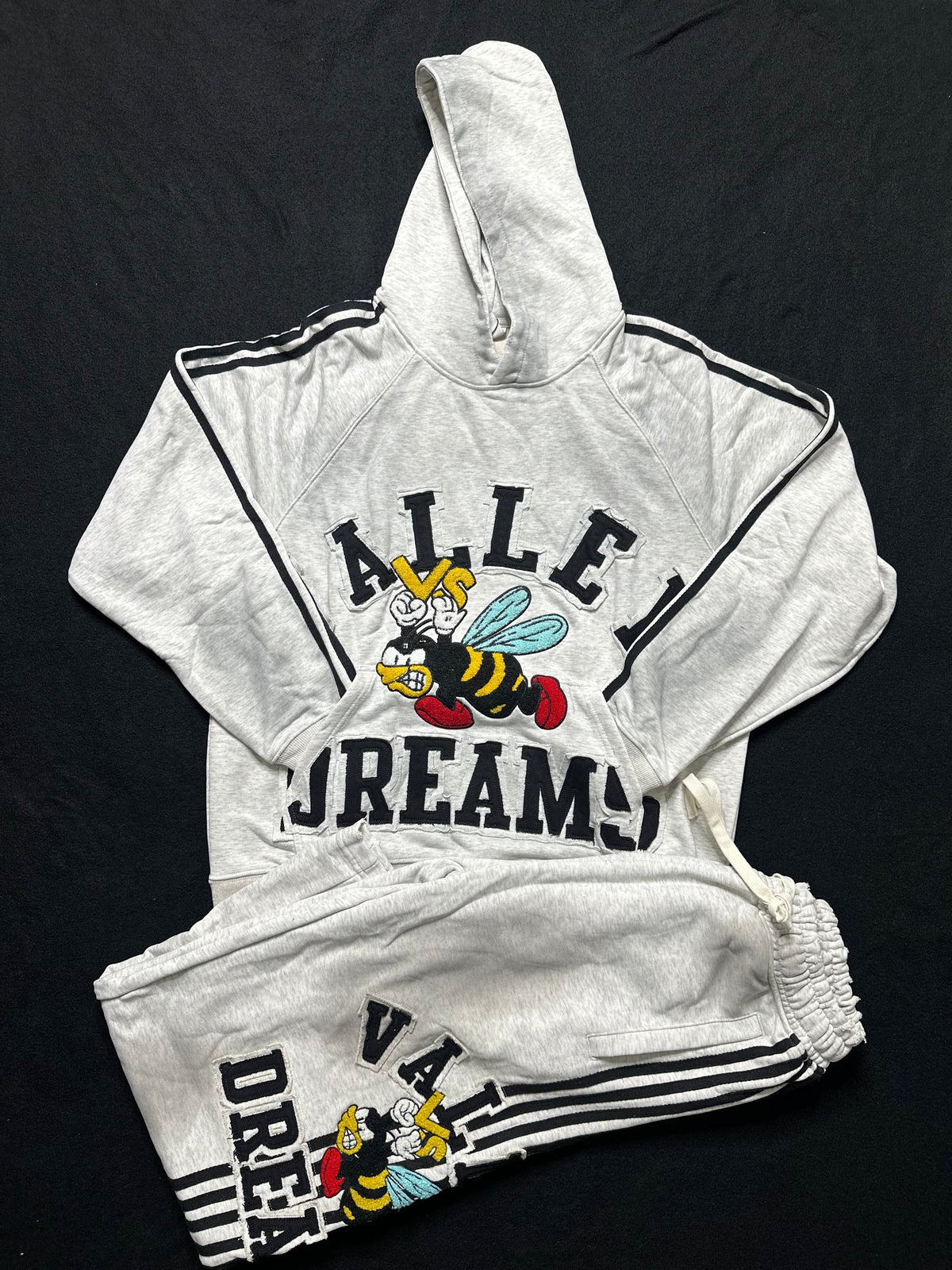 Vale Forever Valley Dreams Bee full set
